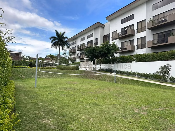 CASA EN VENTA SANTA ANA