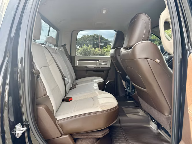 Ram 2500 Laramie Tdi 2025 - Imagen 4