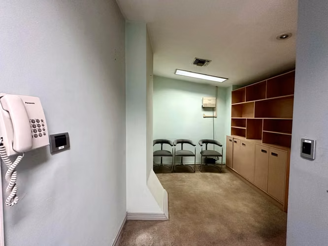 Rohrmoser - Local  ideal  para su negocio - Ascensor - Súper ubicación