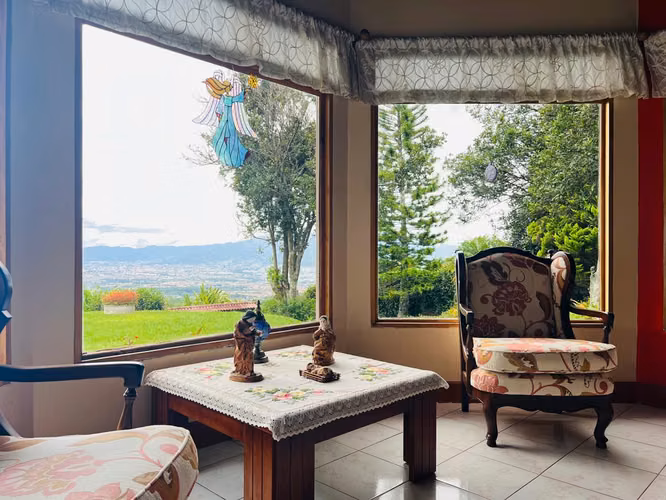 Venta de Casa en San Rafael de Heredia Angeles en lote de 2500 m2 - Imagen 9