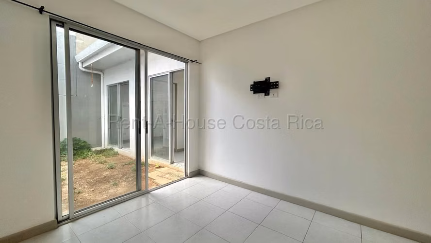Venta de Casa en Condominio Akari Alajuela San Antonio - Imagen 8