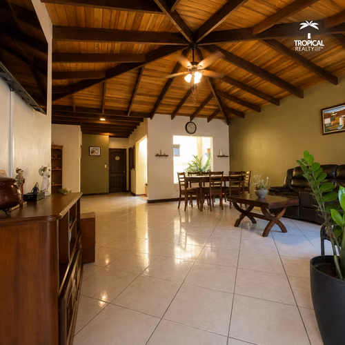 Comodidad, privacidad y excelente ubicación residencial