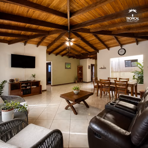 Comodidad, privacidad y excelente ubicación residencial