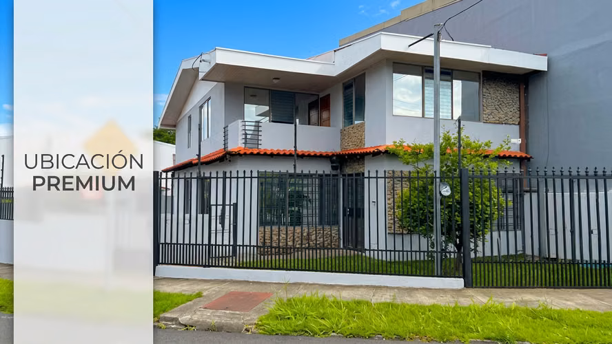 VENTA Casa en Los Yoses Sur | Ubicación Premium, Amplios Espacios y Estilo Urbano