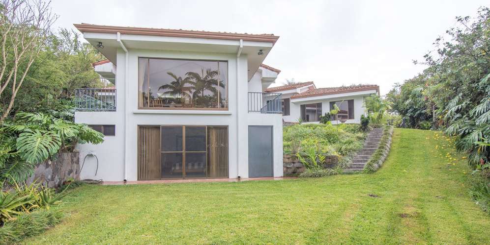 Casa 5 habs en Tres Ríos Colinas de Montealegre seguridad 24/7 y - Imagen 1