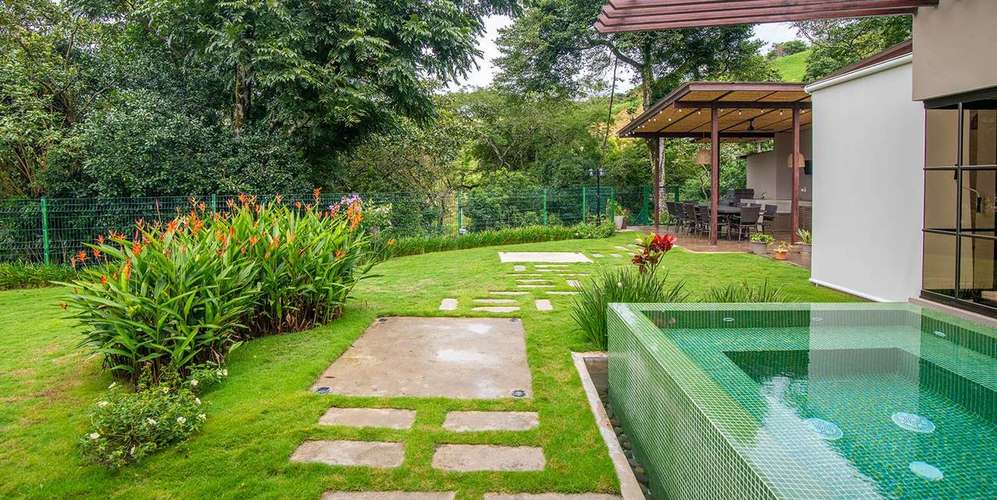 Condo 3BR in Ciudad Colón Cerro Colón - Heated Pool - Indoor Outdoor