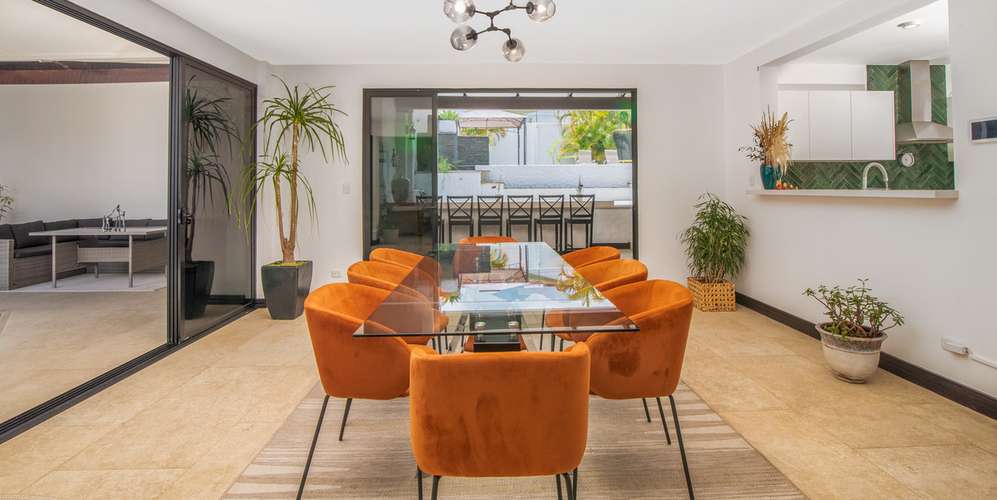 Casa 4 habs en Escazú San Antonio - Montaña y amplio jardín - Luz - Imagen 1