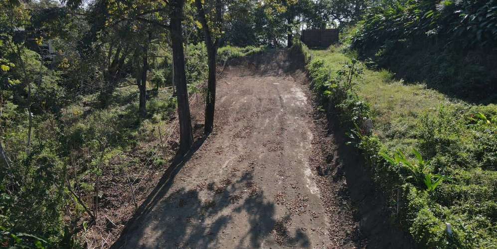 Lote en Mal País Cóbano vista al mar zona residencial listo para - Imagen 4