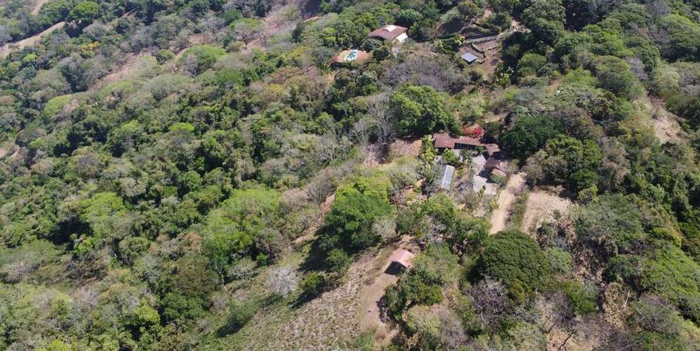 Finca en Ciudad Colón El Rodeo - 110 acres naturaleza - vista al valle