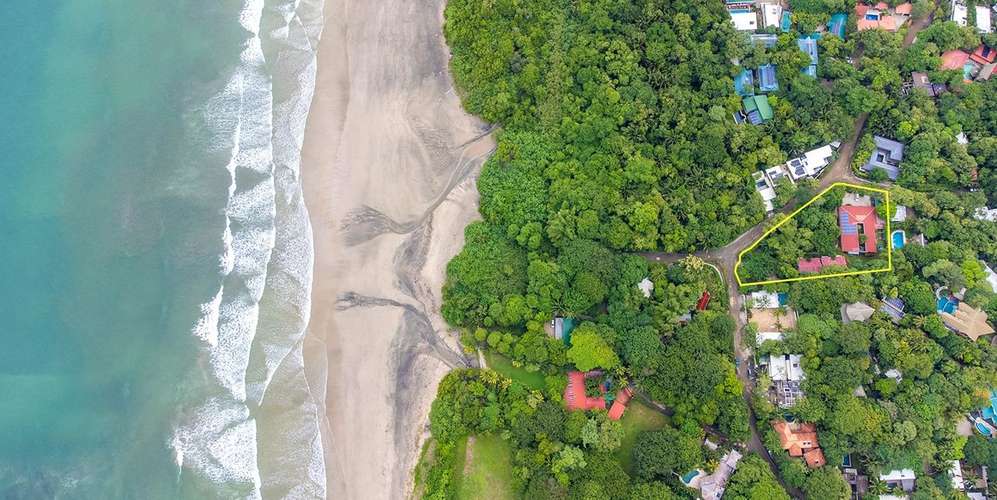 7BR Home in Guiones Nosara Playa Guiones Entrance Investment