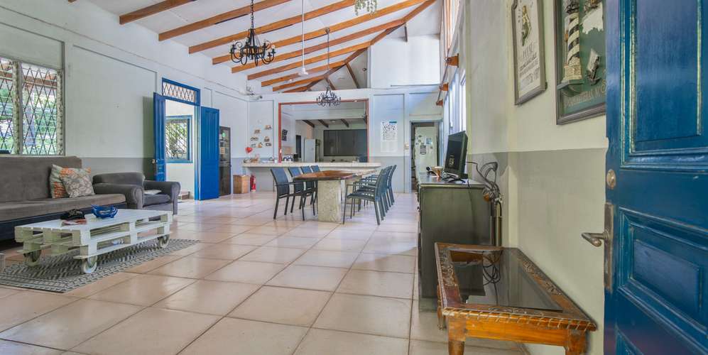 Hostal 7 habs en Guiones Nosara - entrada Playa Guiones - inversión - Imagen 5