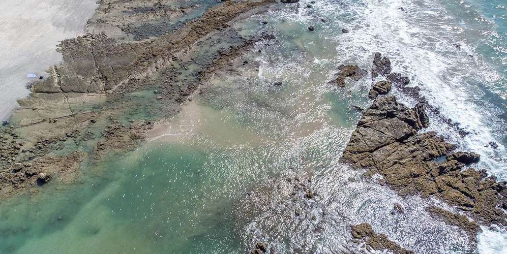 Lote frente al mar en Santa Teresa Puntarenas - acceso playa -