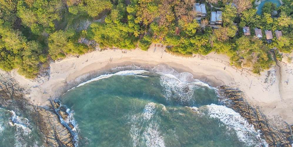 Lote frente al mar en Santa Teresa Puntarenas - acceso privado - - Imagen 5