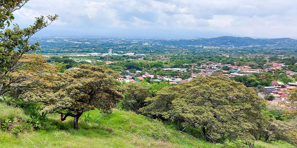 Finca en Piedades Santa Ana 16 ha uso mixto vista montaña inversión - Imagen 2