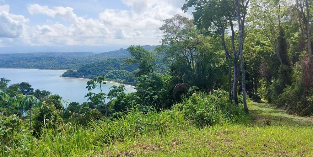 Farm in Garabito Puntarenas - Ocean Mountain Views - Beach Access
