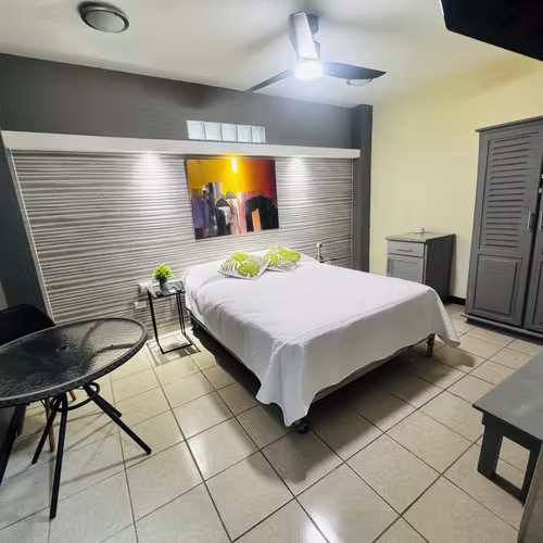 Apartamento Estudio grande a 5 minutos de playas del coco