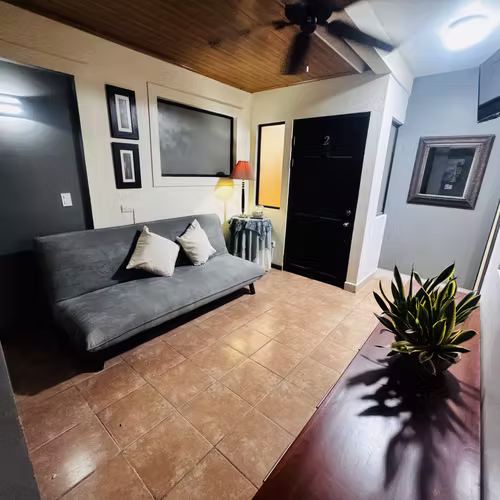 Apartamento Estudio grande a 5 minutos de playas del coco