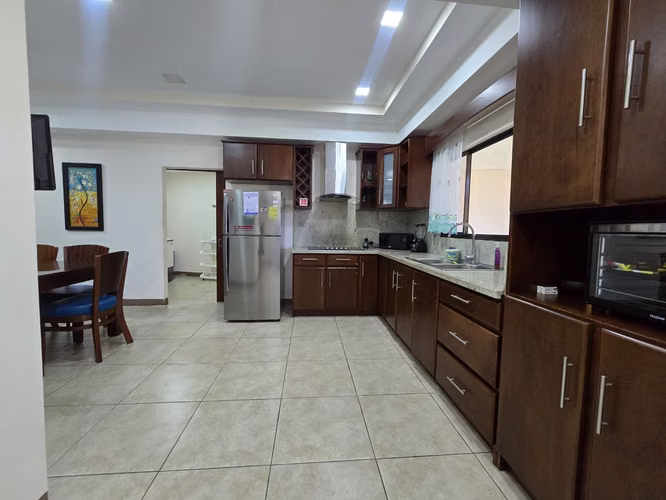 Se Alquila Casa en Sarchí.