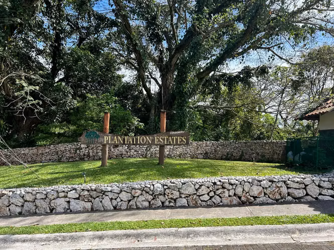Venta de Lote en Condominio Exclusivo Naranjo 540m2 - Imagen 1