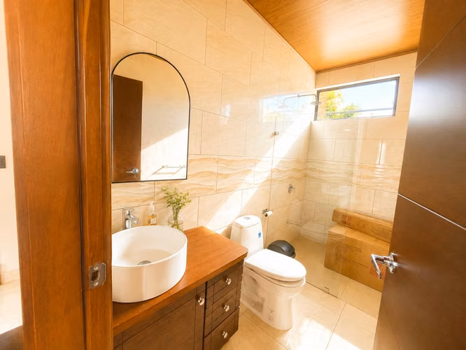Venta de Casa con terreno de 750m2 en Fraijanes/ Condominio el Retiro. - Imagen 4