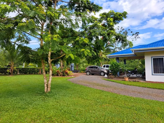 Quinta con Negocio de Vivero en Sarapiquí