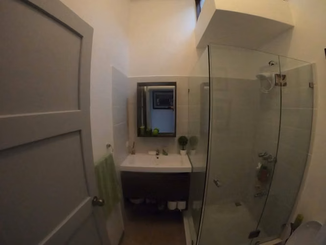 Apartamento en Venta en Vargas Araya, Montes de Oca - MVV - Imagen 4