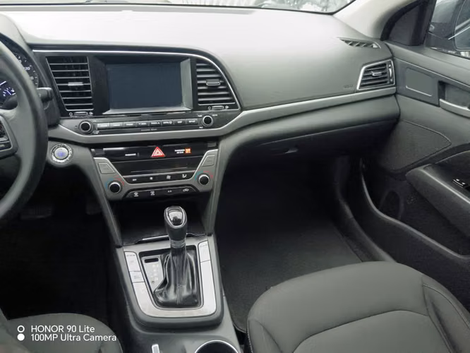 Hyundai elantra limited