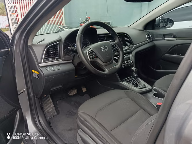 Hyundai elantra limited