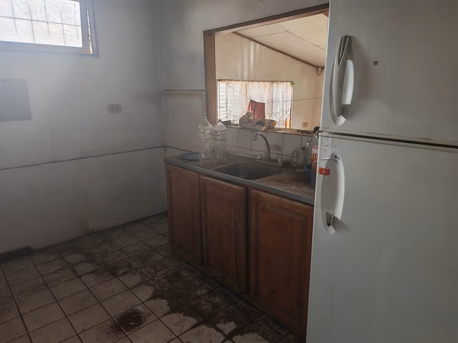 Vendo propiedad comercial calle principal en Santa Ana - Imagen 3