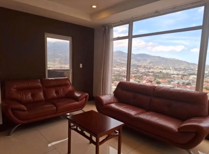 APARTAMENTO EN LA SABANA EN TORRE - Imagen 2