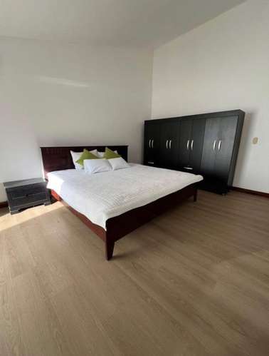 APARTAMENTO EN ESCAZU Condominio - Imagen 4