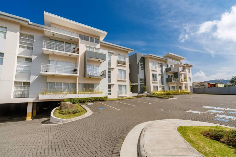 ALQUILER / VENTA DE APARTAMENTO EN CONDOMINIO TEMPO, SANTA ANA* - Imagen 15