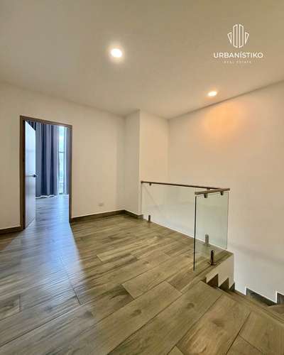 Oportunidad venta de town house Bali Guachipelin Escazú 3 habs + sala de tv patio  - Imagen 7