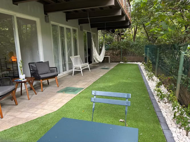 Oportunidad de apartamento con amplio patio