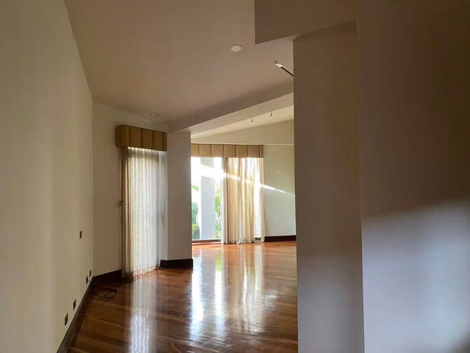 Alquiler de casa en Trejos Montealegre/ Muy espaciosa - Imagen 6