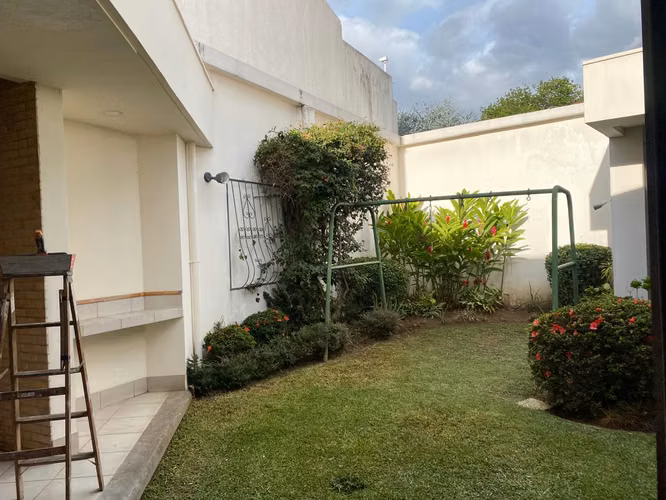 Alquiler de casa en Trejos Montealegre/ Muy espaciosa - Imagen 9