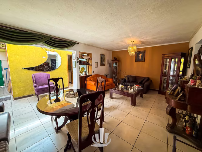 Casa en Venta en Oroki – Amplios Espacios y Excelente Entorno Residencial