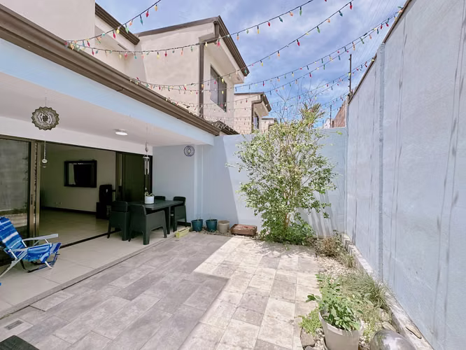 SANTA ANA: ALQUILER DE CASA SE PUEDE RENTAR CON O SIN MUEBLES - Imagen 11