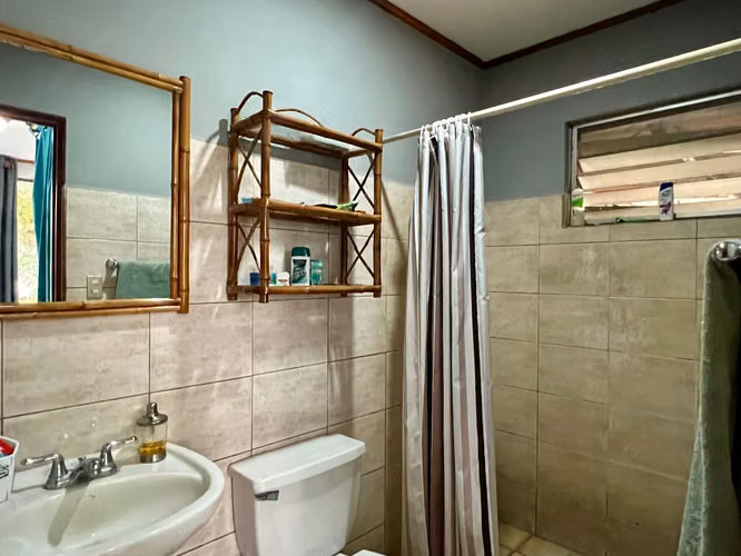 Venta de casa en Escazú centro, complejo privado