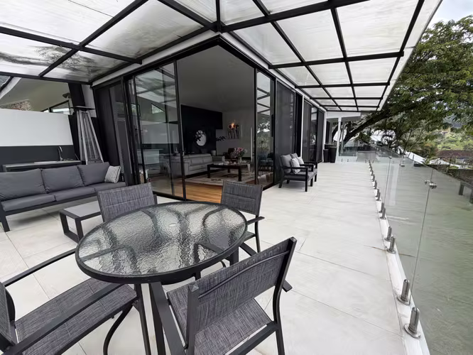 Escazu, Casa Boutique Montaña Pico Blanco
