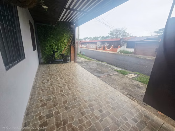 VENTA DE CASA ESQUINERA EN URBANIZACIÓN LA TRINIDAD, ALAJUELA