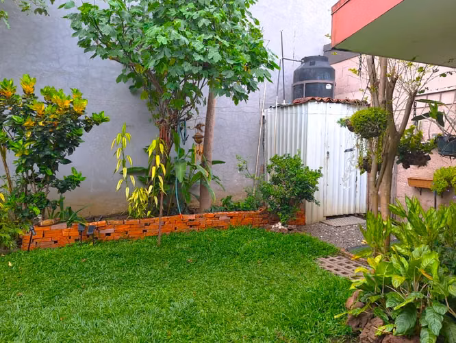 Propiedad de Uso Mixto Cerca de Sabana y Rohrmoser ( AA 1389).