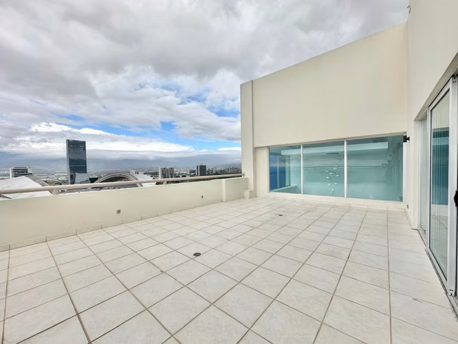 Sabana Sur - Apartamento PH de 3 habitaciones - Terraza y vistas panorámicas - Imagen 19