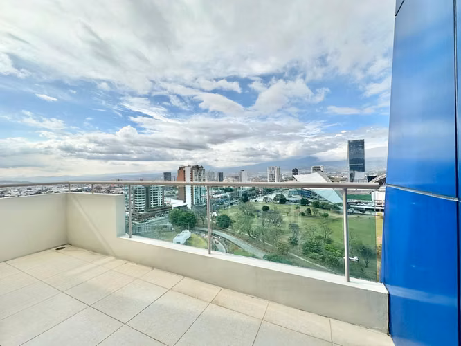 Sabana Sur - Apartamento PH de 3 habitaciones - Terraza y vistas panorámicas - Imagen 4