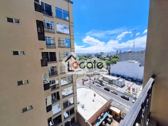 Alquiler de Apartamento en Torres del Lago, La Sabana