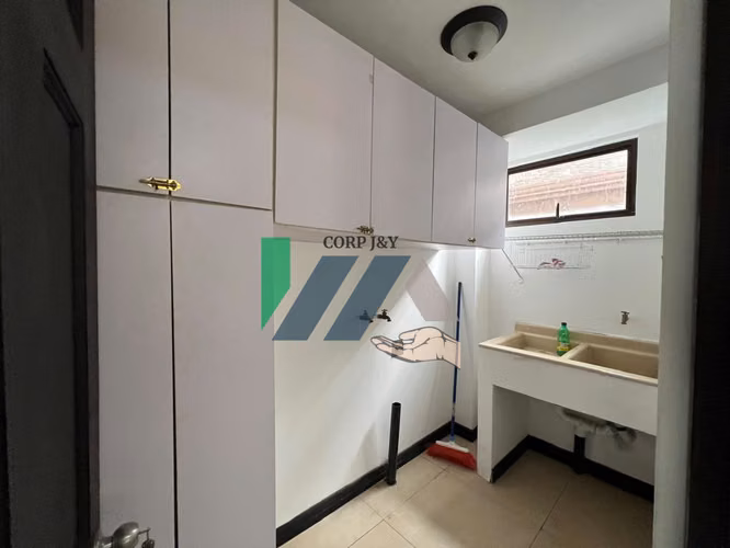 Venta de casa en San Francisco de Heredia  Gran Oportunidad... - Imagen 10