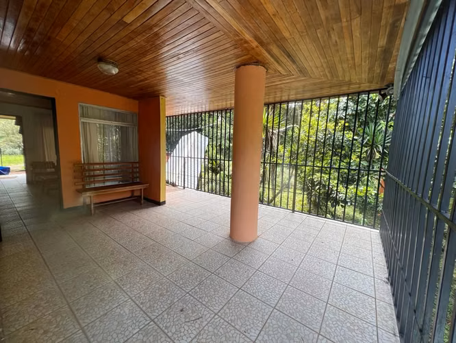 Venta de Casa Tabarcia / Mora / San Jose