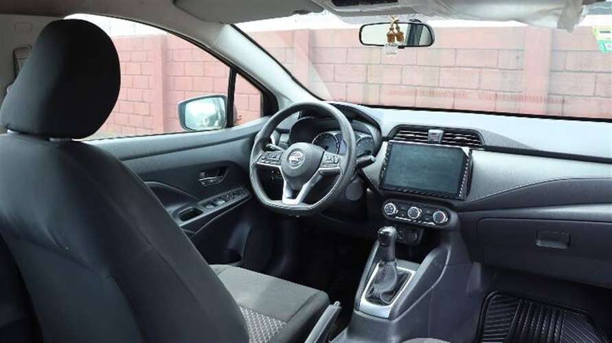 NISSAN VERSA 2022 MANUAL GASOLINA AZUL - Imagen 2