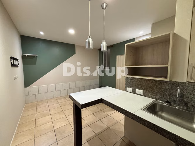 Alquiler de apartamento estudio c/ servicios. Vargas Araya, San Pedro. Montes de Oca - Imagen 9