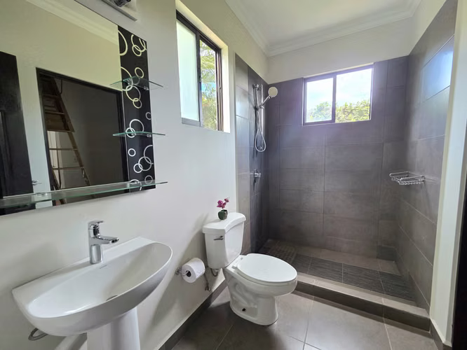 Piedades de Santa Ana - 460m2 de Terreno - Terraza